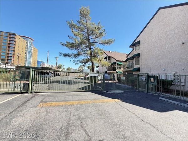 510 Elm Drive , Unit 102, Las Vegas, NV 89169