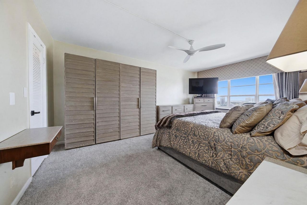 340 Sunset Drive, Unit 1803, Fort Lauderdale, FL 33301 Photo
