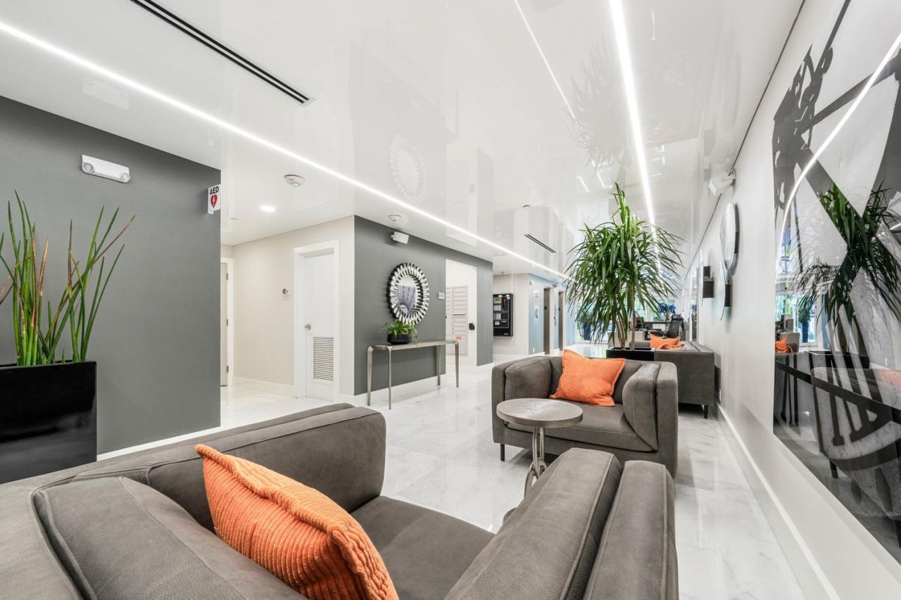 340 Sunset Drive, Unit 1803, Fort Lauderdale, FL 33301 Photo