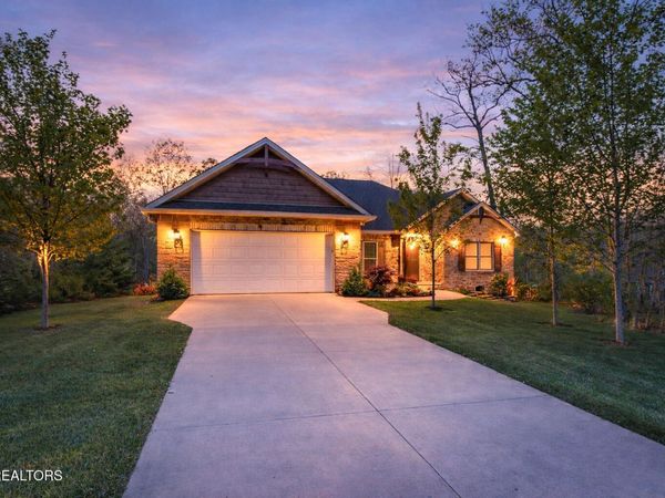 107 Charles Place, Crossville, TN 38558
