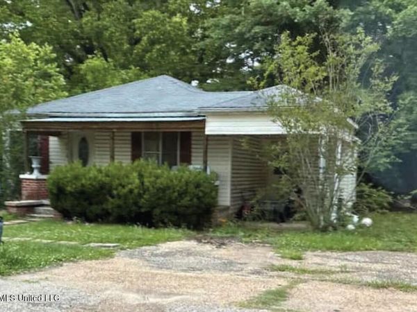 501 1st Street, Magee, MS 39111