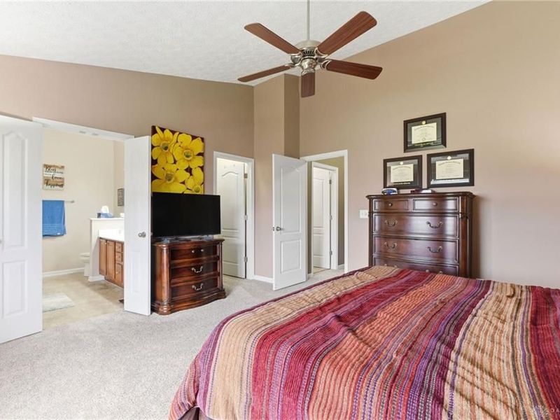 9476 Tahoe Drive, Centerville, OH 45458 Photo 18