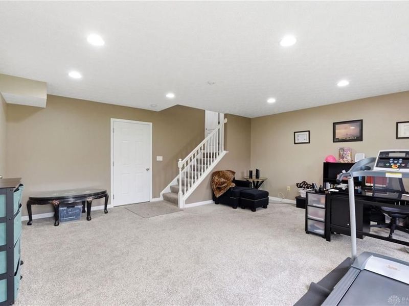 9476 Tahoe Drive, Centerville, OH 45458 Photo 32