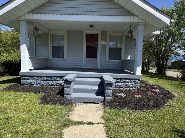 1214 E 28th Street, Anderson, IN 46016