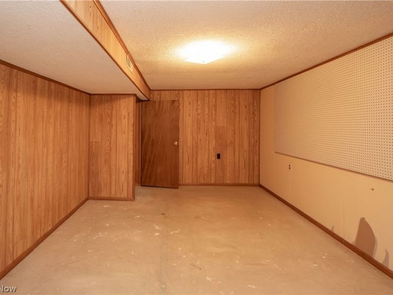 5251 Tanglewood Drive NE, Louisville, OH 44641 Photo 28