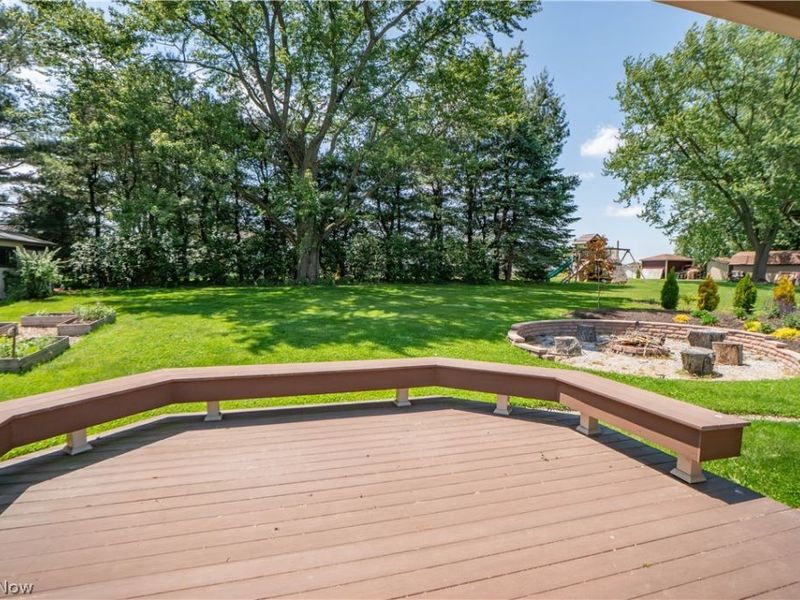 5251 Tanglewood Drive NE, Louisville, OH 44641 Photo 35