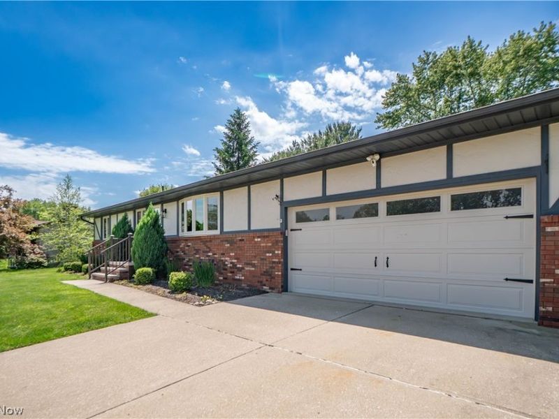 5251 Tanglewood Drive NE, Louisville, OH 44641 Photo 39