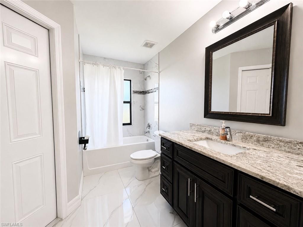 4017 7th St Sw, Lehigh Acres, FL 33976 Photo