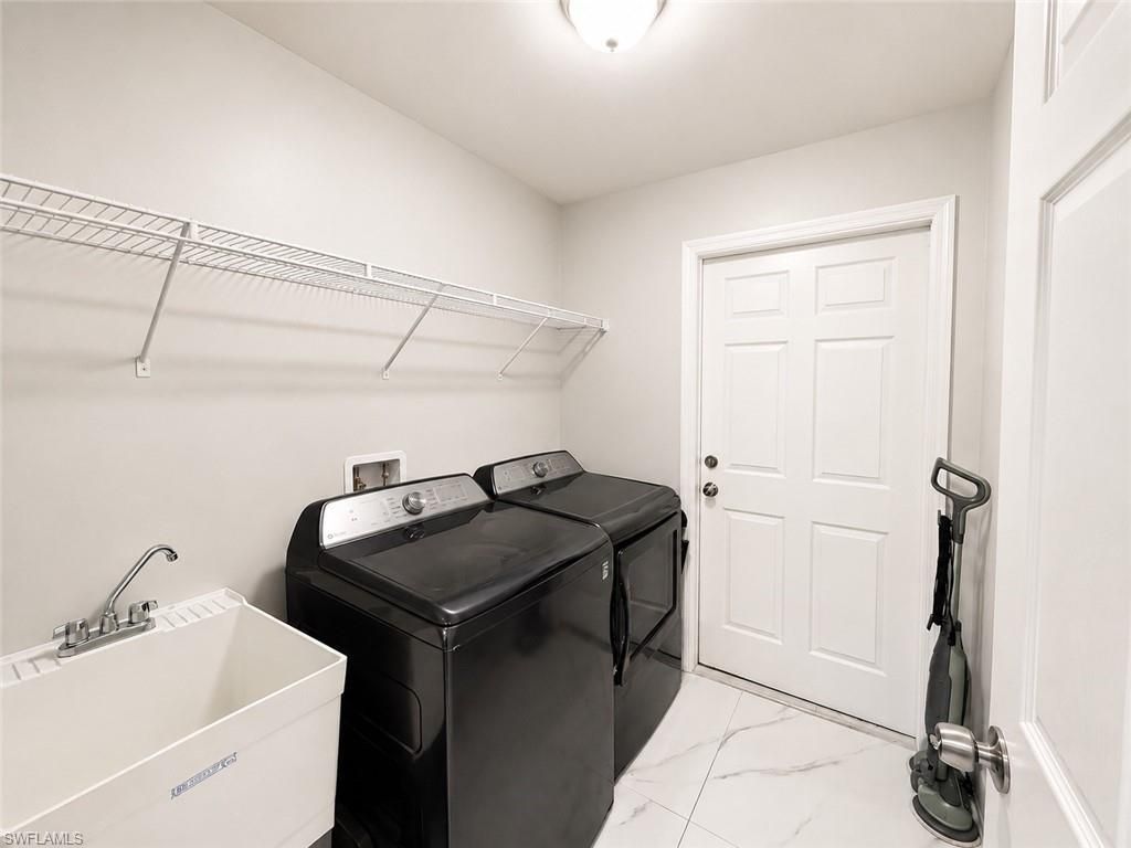 4017 7th St Sw, Lehigh Acres, FL 33976 Photo