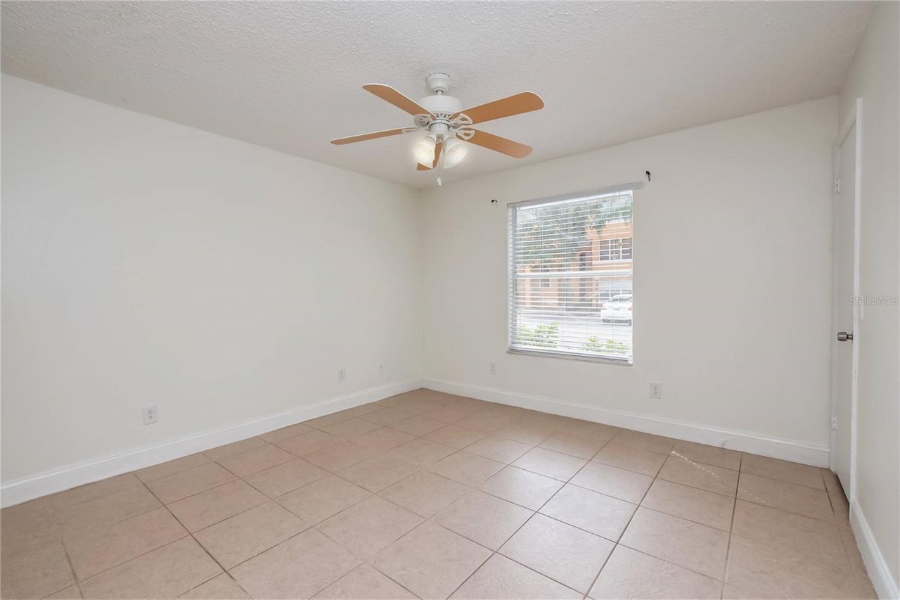 4528 Commander Drive , Unit 2011, Orlando, FL 32822 Photo