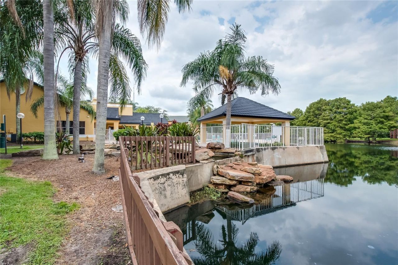 4528 Commander Drive , Unit 2011, Orlando, FL 32822 Photo