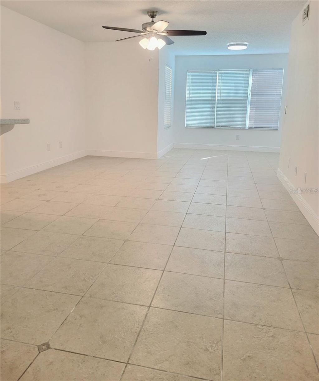 4528 Commander Drive , Unit 2011, Orlando, FL 32822 Photo