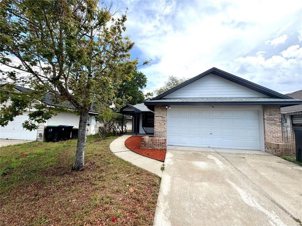 4351 SANDHURST DRIVE , ORLANDO, FL 32817