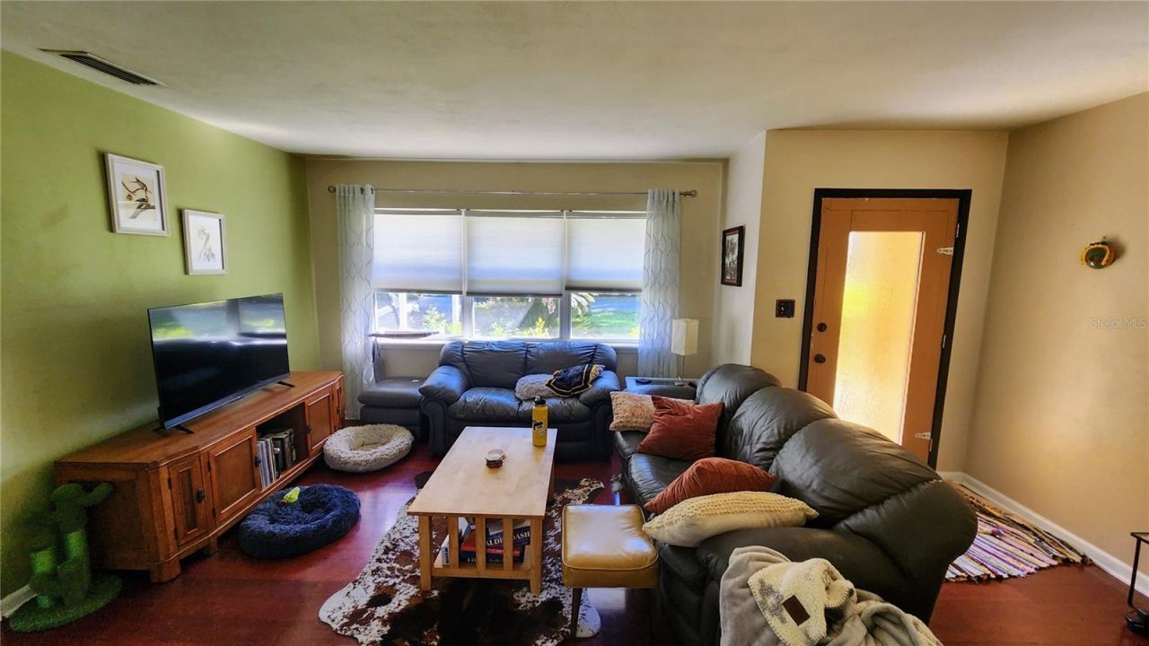 1038 NE 14th Avenue, Gainesville, FL 32601 Photo