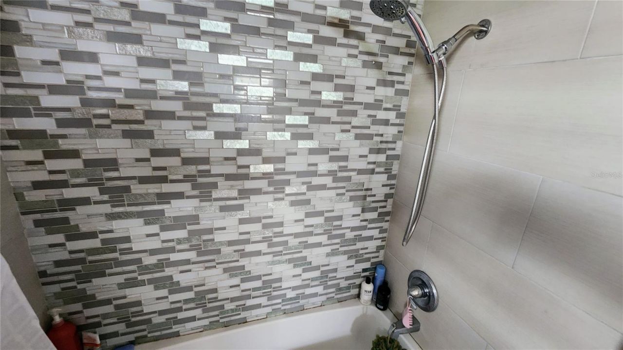 1038 NE 14th Avenue, Gainesville, FL 32601 Photo