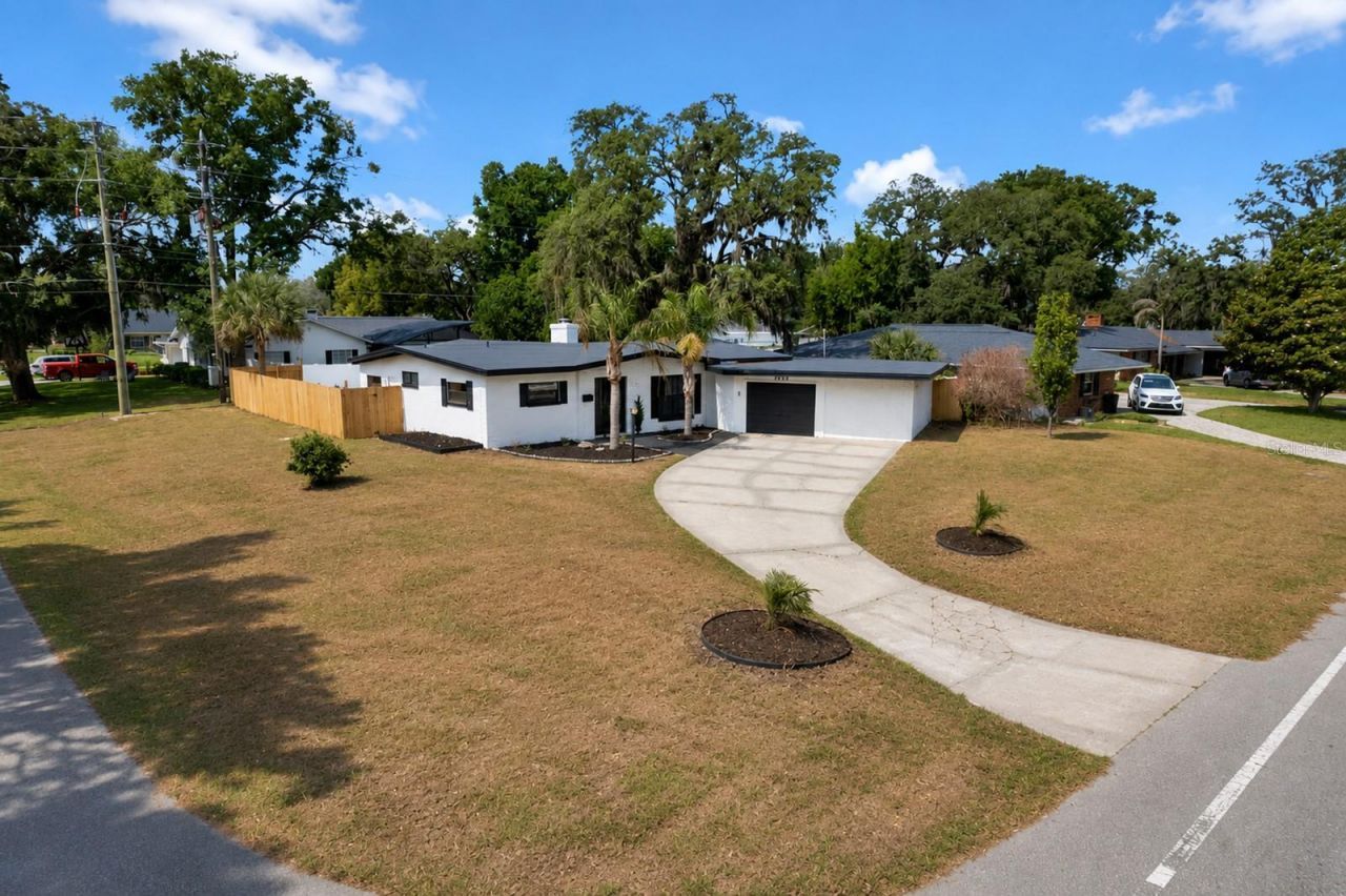 2464 Derbyshire Road , Maitland, FL 32751 Photo