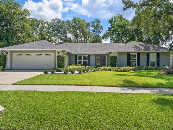 13903 OBERLIN MANOR WAY, TAMPA, FL 33613