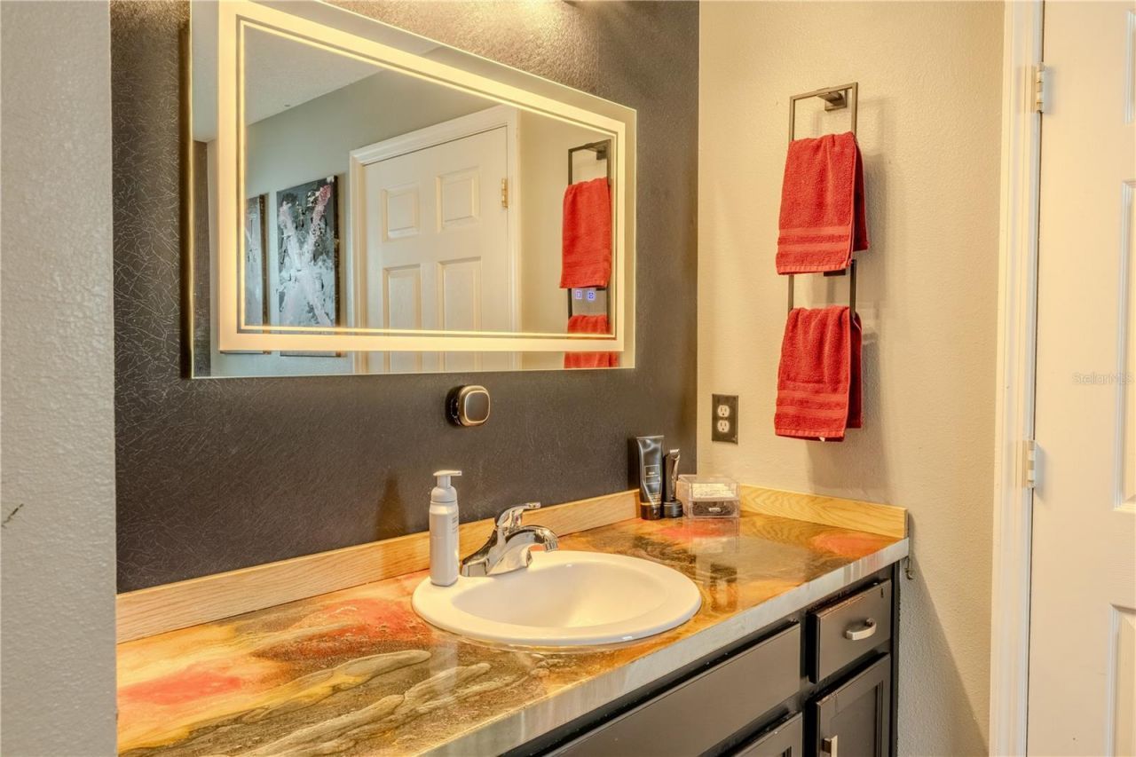 612 16th Avenue Se, Ruskin, FL 33570 Photo