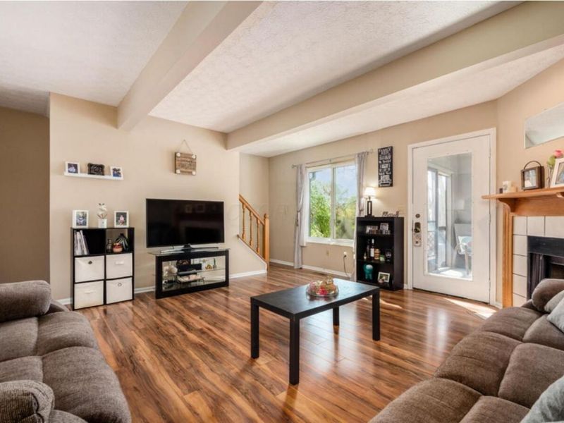 6985 Muirfield Drive , Dublin, OH 43017 Photo 4
