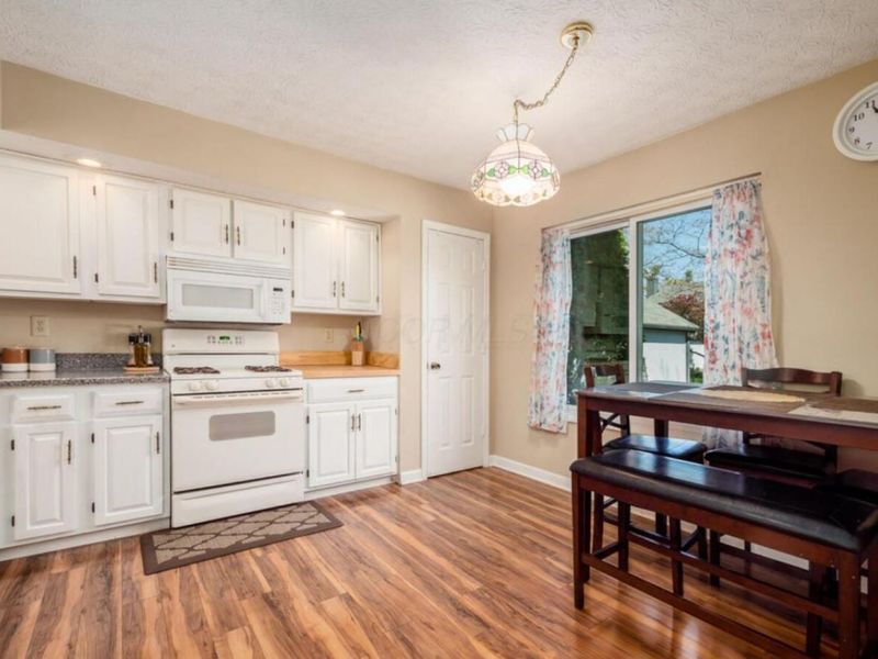 6985 Muirfield Drive , Dublin, OH 43017 Photo 7