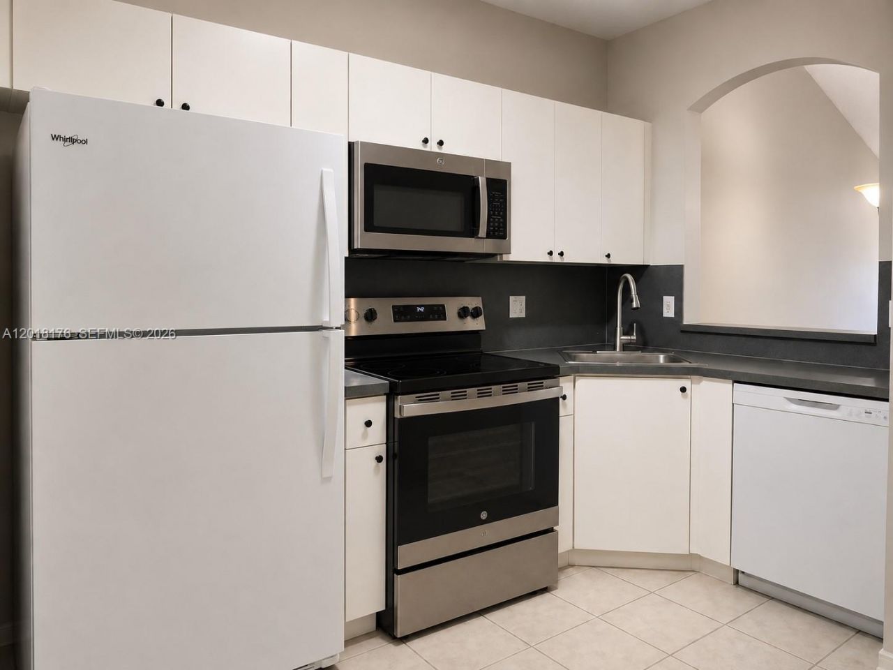 2151 NW 77th Way, Unit 205, Pembroke Pines, FL 33024 Photo