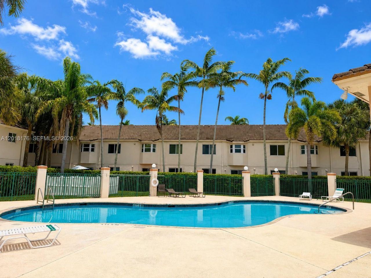 2151 NW 77th Way, Unit 205, Pembroke Pines, FL 33024 Photo