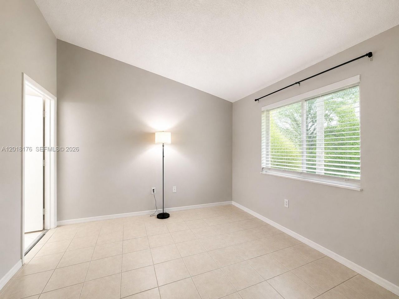 2151 NW 77th Way, Unit 205, Pembroke Pines, FL 33024 Photo