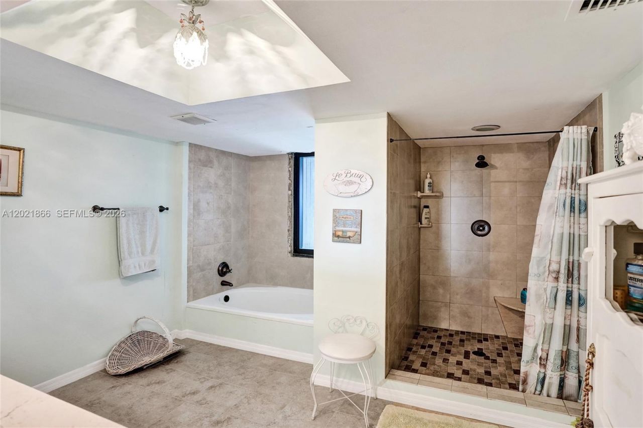 1800 S Ocean Blvd, Unit 1012, Lauderdale by the Sea, FL 33062 Photo