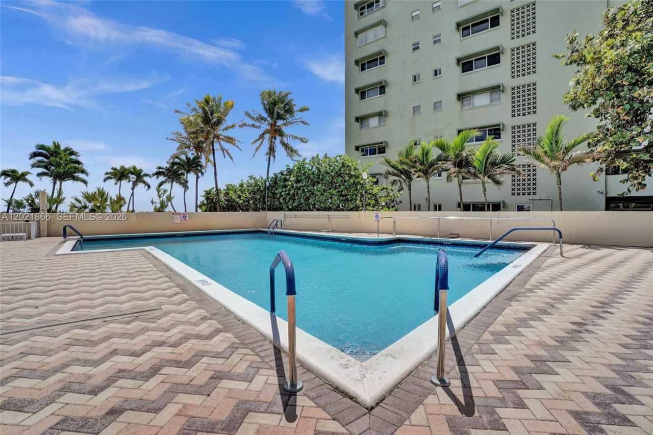 1800 S Ocean Blvd, Unit 1012, Lauderdale by the Sea, FL 33062 Photo