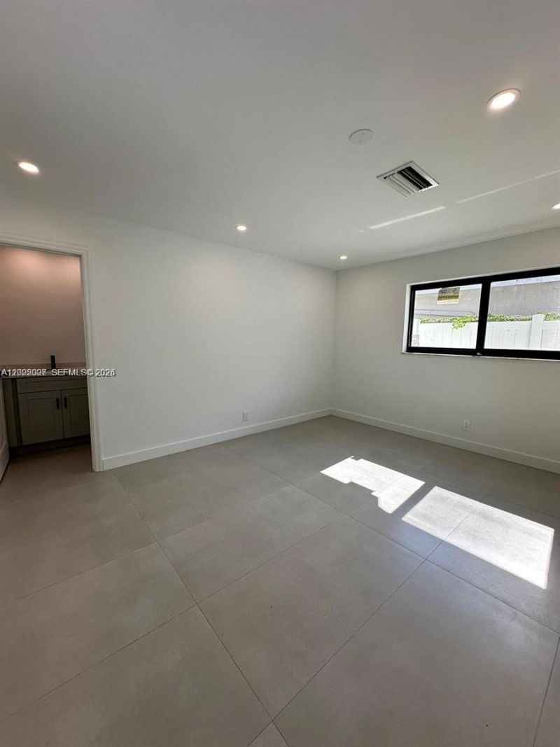 4901 Washington St , Hollywood, FL 33021 Photo