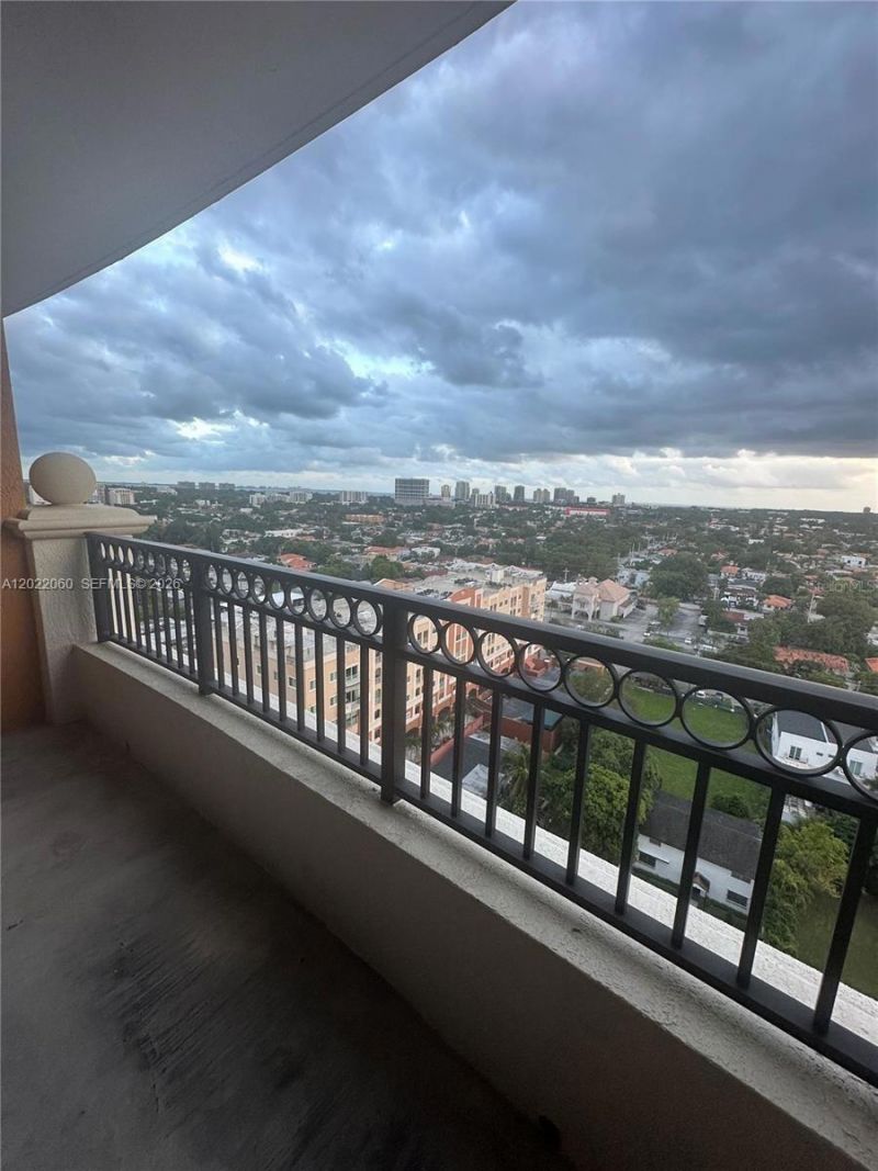 3232 SW 22nd Ter , Unit 1607, Miami, FL 33145 Photo
