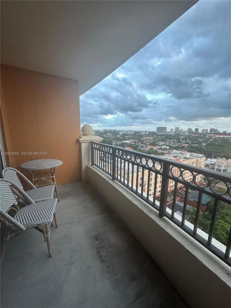 3232 SW 22nd Ter , Unit 1607, Miami, FL 33145 Photo