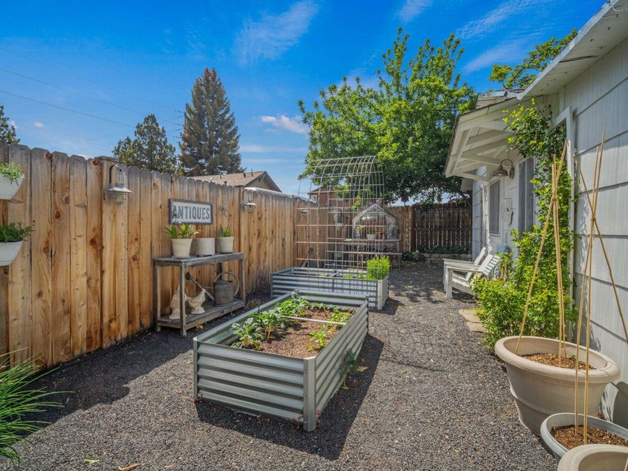 Property Image 65