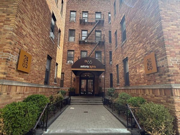 24-65 38th Street , Unit 9C, Astoria, NY 11103
