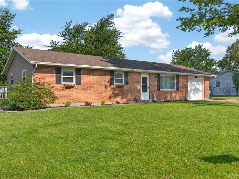 401 Risha Street, Anna, OH 45302 Photo 3