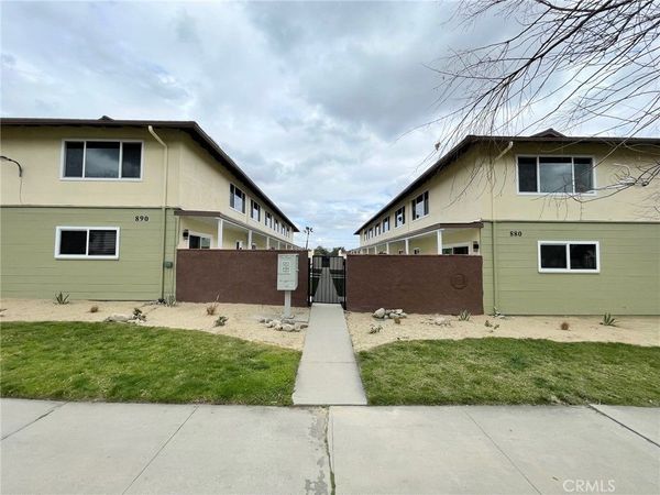 890 N Campus Avenue, Unit A, Upland, CA 91786