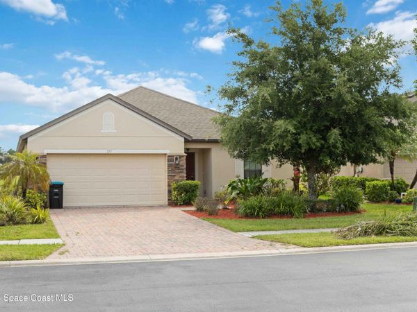 577 Trymore Drive SE, Palm Bay, FL 32909