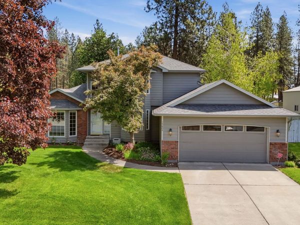 15604 N SYCAMORE St, Mead, WA 99021