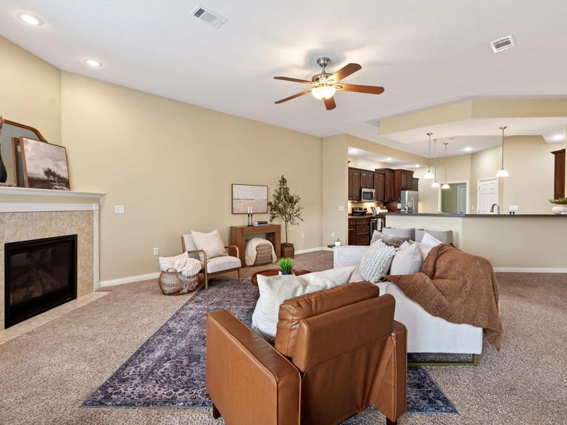7049 Creekside Circle, Fairborn, OH 45324 Photo 14