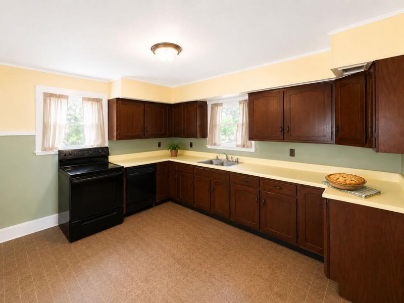 520 E Sandusky Avenue, Bellefontaine, OH 43311 Photo 7