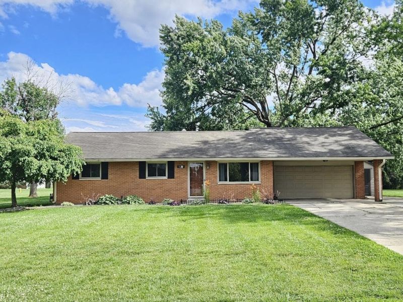 120 Windmere Drive, Troy, OH 45373 Photo 1