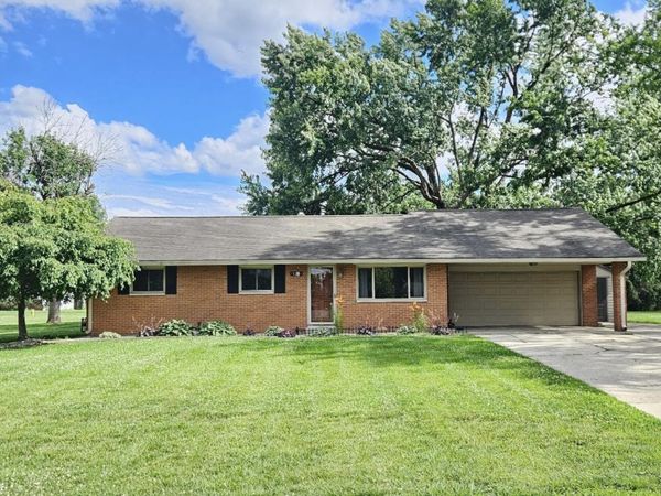 120 Windmere Drive, Troy, OH 45373