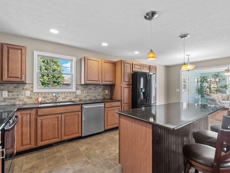 665 King Richard Court, Troy, OH 45373 Photo 15