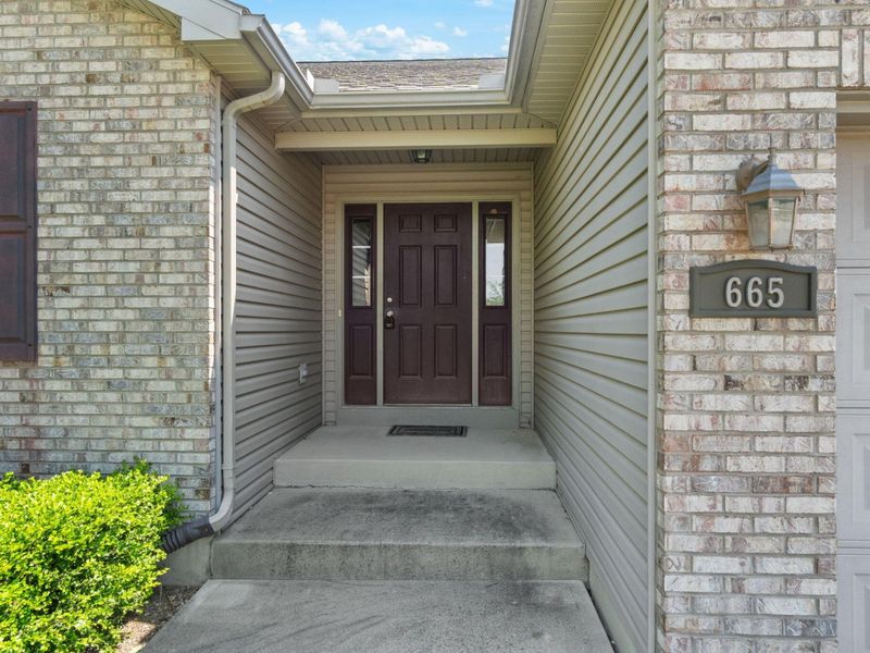 665 King Richard Court, Troy, OH 45373 Photo 5