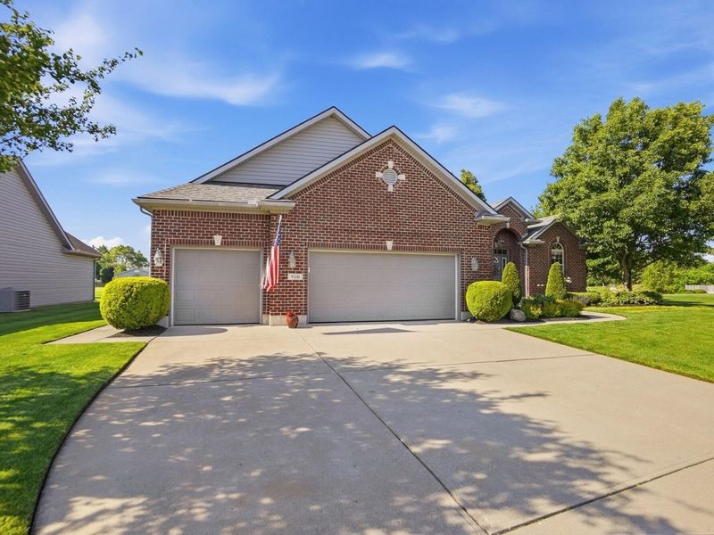 710 Governors Road, Troy, OH 45373 Photo 4