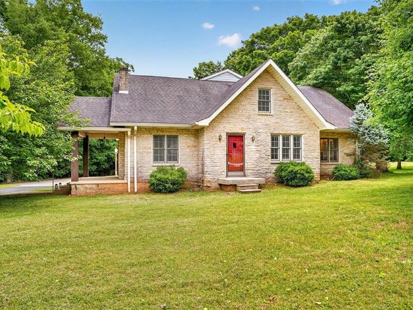 1227 W 9th Street, Russellville, KY 42276