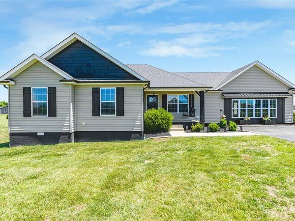 62 Bluegrass Drive, Smiths Grove, KY 42171