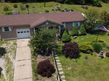 429 Lynn Oak Drive, Lavalette, WV 25535
