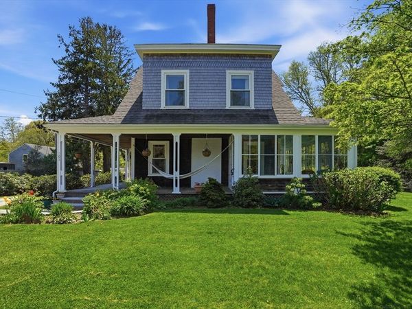 105 Scraggy Neck Rd, Bourne, MA 02534