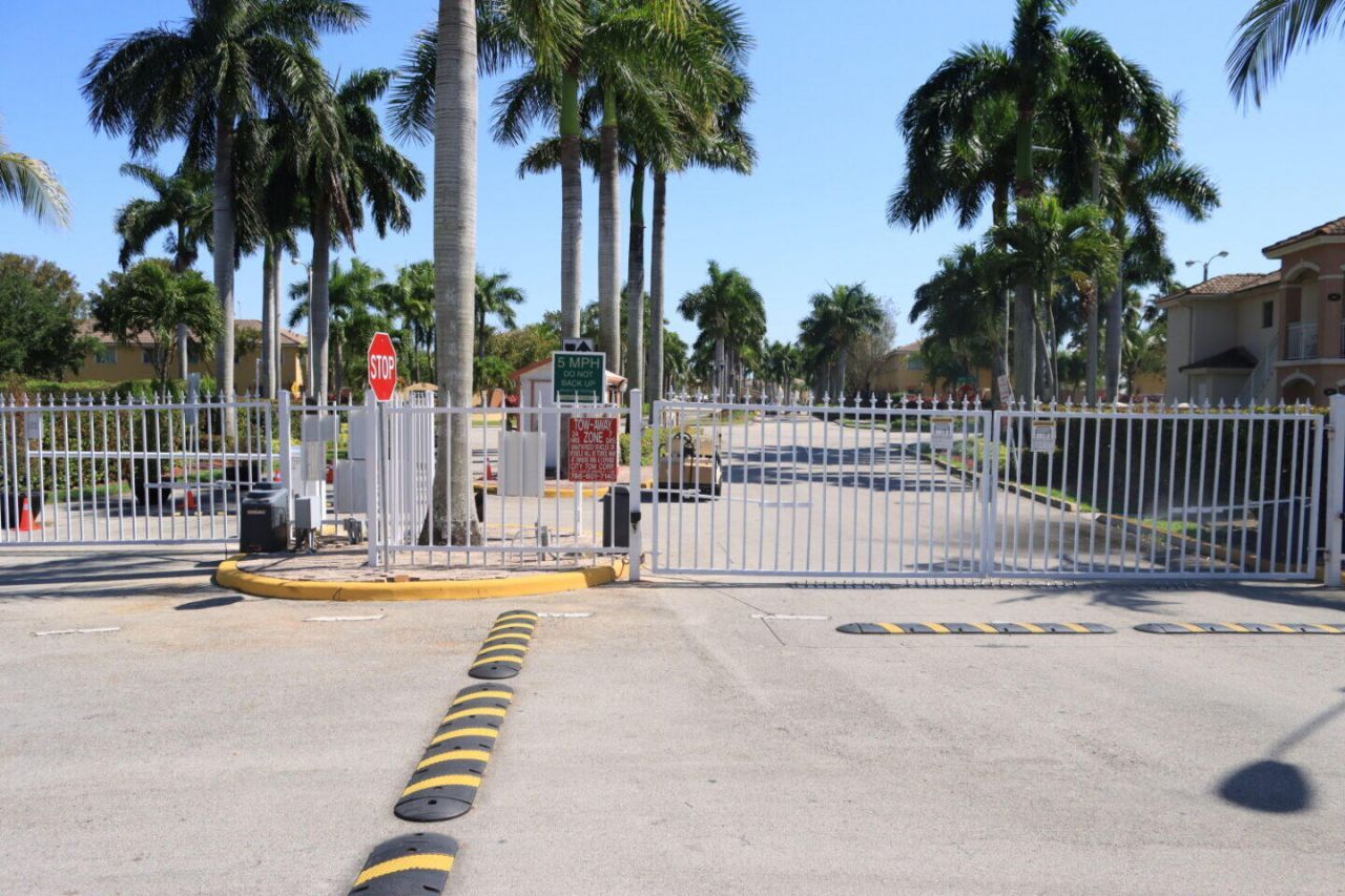 1250 SE 26th Street, Unit 204, Homestead, FL 33035 Photo
